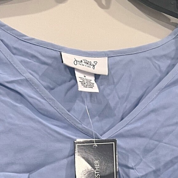 Just Polly Juniors Smocked-Waist Top,Denim, long sleve shirt Medium - Picture 4 of 7